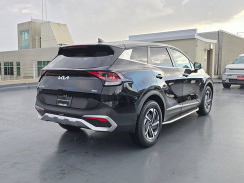 Certified 2023 Kia Sportage LX AWD/4WD image 4