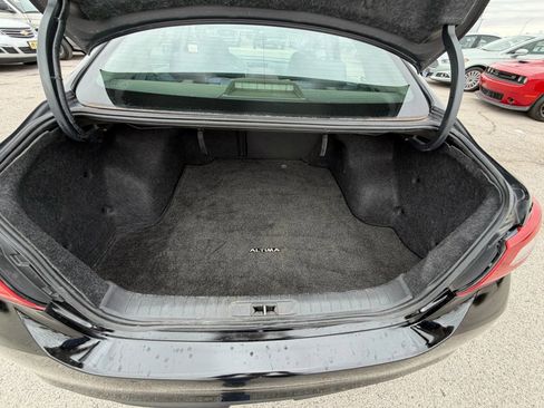 Used 2018 Nissan Altima 2.5 SV image 19