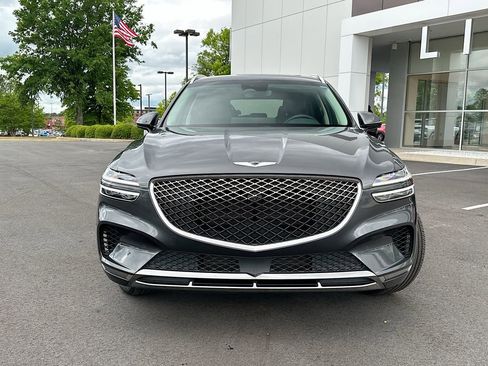 Used 2022 Genesis GV70 2.5T w/ Advanced Package AWD/4WD image 5
