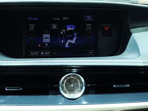 Used 2016 Lexus ES 350 w/ Luxury Package w/Wood Trim image 53