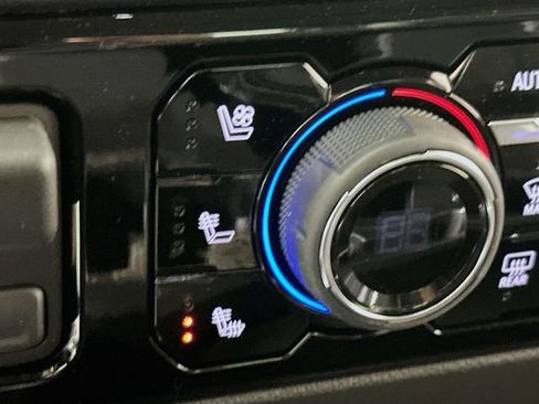 New 2025 Chevrolet Silverado 2500 LTZ w/ LTZ Convenience Package image 21