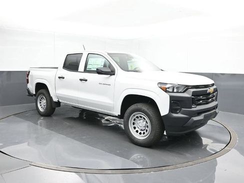 New 2025 Chevrolet Colorado W/T w/ Advanced Trailering Package image 7