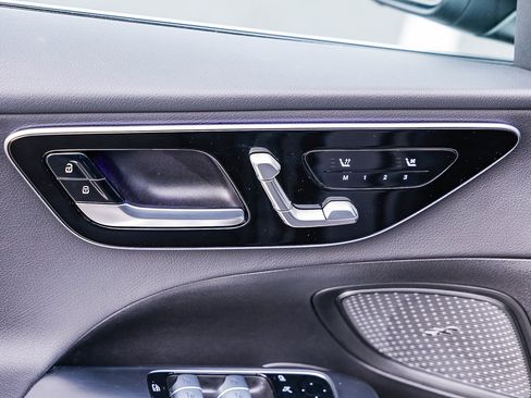 Certified 2025 Mercedes-Benz C 300 C 300 image 22