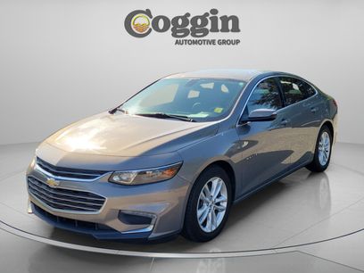 Used 2017 Chevrolet Malibu LT