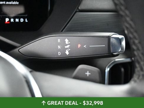 Used 2024 GMC Acadia Elevation image 26