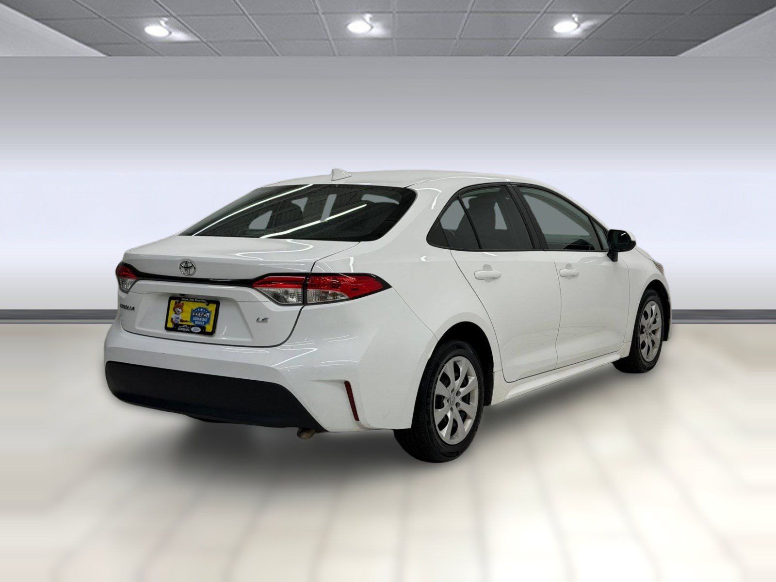 Used 2024 Toyota Corolla LE FWD image 7