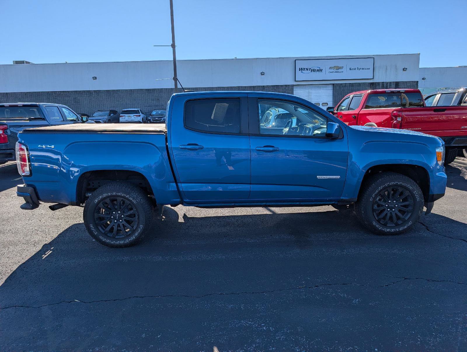 Used 2021 GMC Canyon Elevation w/ High Elevation Package AWD/4WD image 8