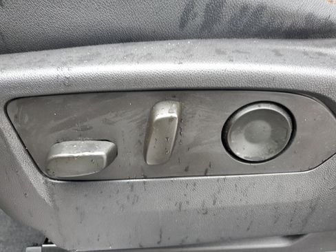 Used 2023 GMC Sierra 1500 AT4 image 21