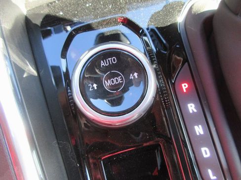 New 2026 GMC Canyon Elevation w/ Convenience Package AWD/4WD image 19