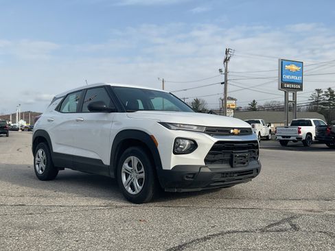 Certified 2021 Chevrolet TrailBlazer L image 5