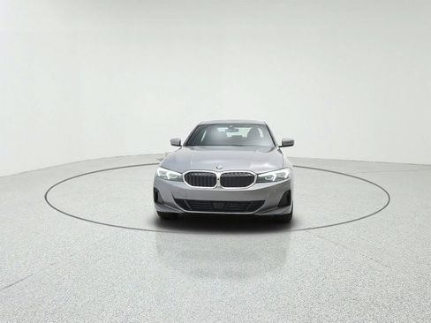 Used 2025 BMW 330i Sedan w/ Convenience Package RWD image 2