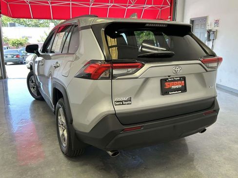 Certified 2024 Toyota RAV4 XLE w/ Convenience Package FWD image 5