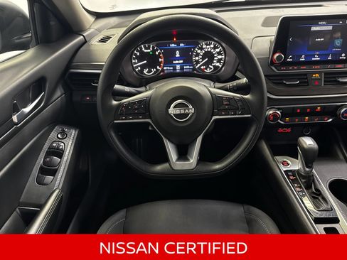 Certified 2025 Nissan Altima 2.5 SV AWD/4WD image 18