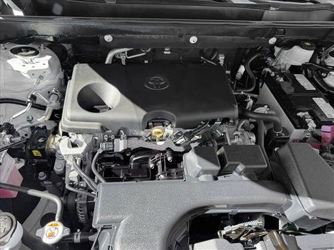 Certified 2024 Toyota RAV4 LE image 21