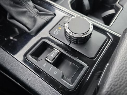 Used 2024 Toyota Tundra SR5 w/ SR5 Convenience Package AWD/4WD image 21