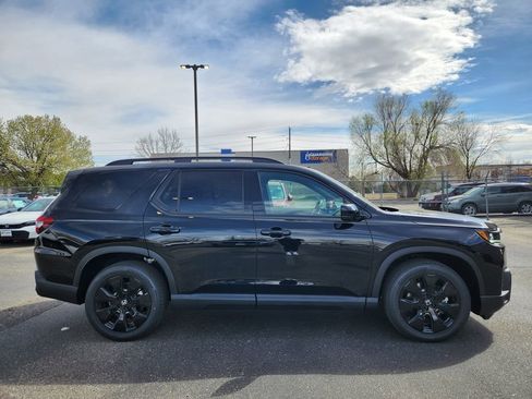 New 2026 Honda Pilot Black Edition image 8