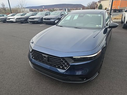 New 2025 Honda Accord SE image 10