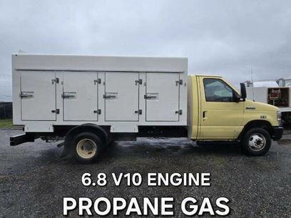 Used 2019 Ford E-450 and Econoline 450 Super Duty w/ Power Windows & Locks Group