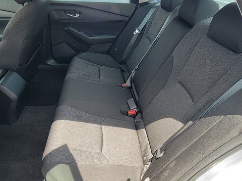 Used 2023 Honda Accord LX image 13
