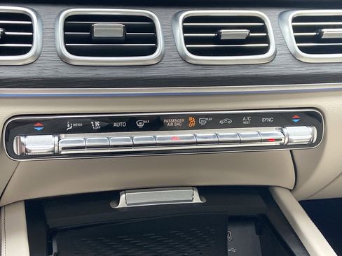 Certified 2026 Mercedes-Benz GLE 450 4MATIC image 33