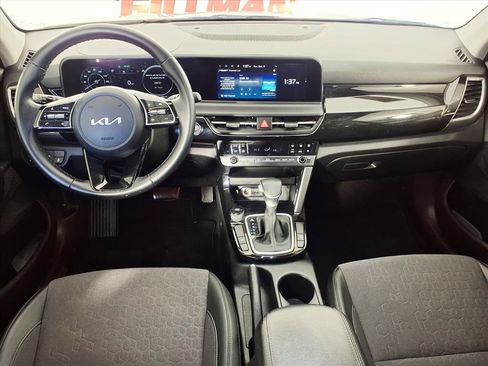 Used 2024 Kia Seltos S image 12