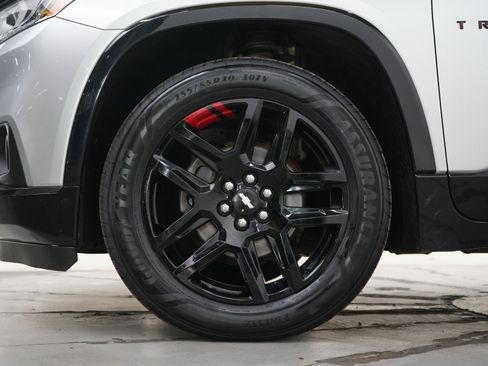 Used 2018 Chevrolet Traverse Premier w/ Redline Edition image 33