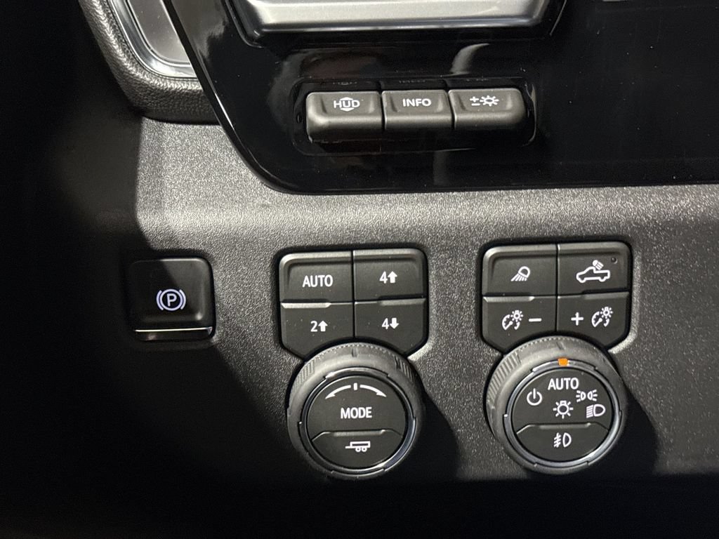 New 2026 Chevrolet Silverado 2500 High Country w/ High Country Premium Package AWD/4WD image 19