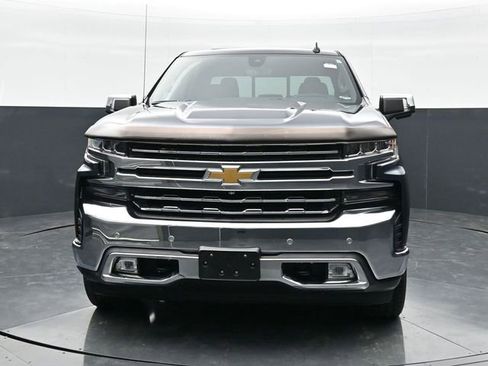 Used 2020 Chevrolet Silverado 1500 LTZ w/ LTZ Premium Package image 2