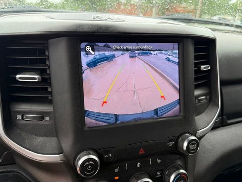 Used 2020 RAM 1500 Big Horn AWD/4WD image 22