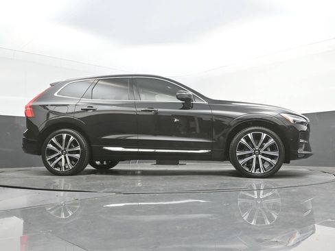 Certified 2023 Volvo XC60 B5 Ultimate w/ Climate Package AWD/4WD image 35