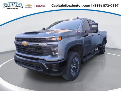 Used 2024 Chevrolet Silverado 2500 Custom w/ Custom Value Package