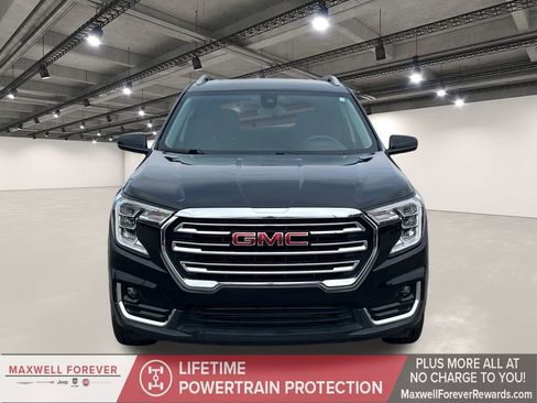 Used 2024 GMC Terrain SLT image 18