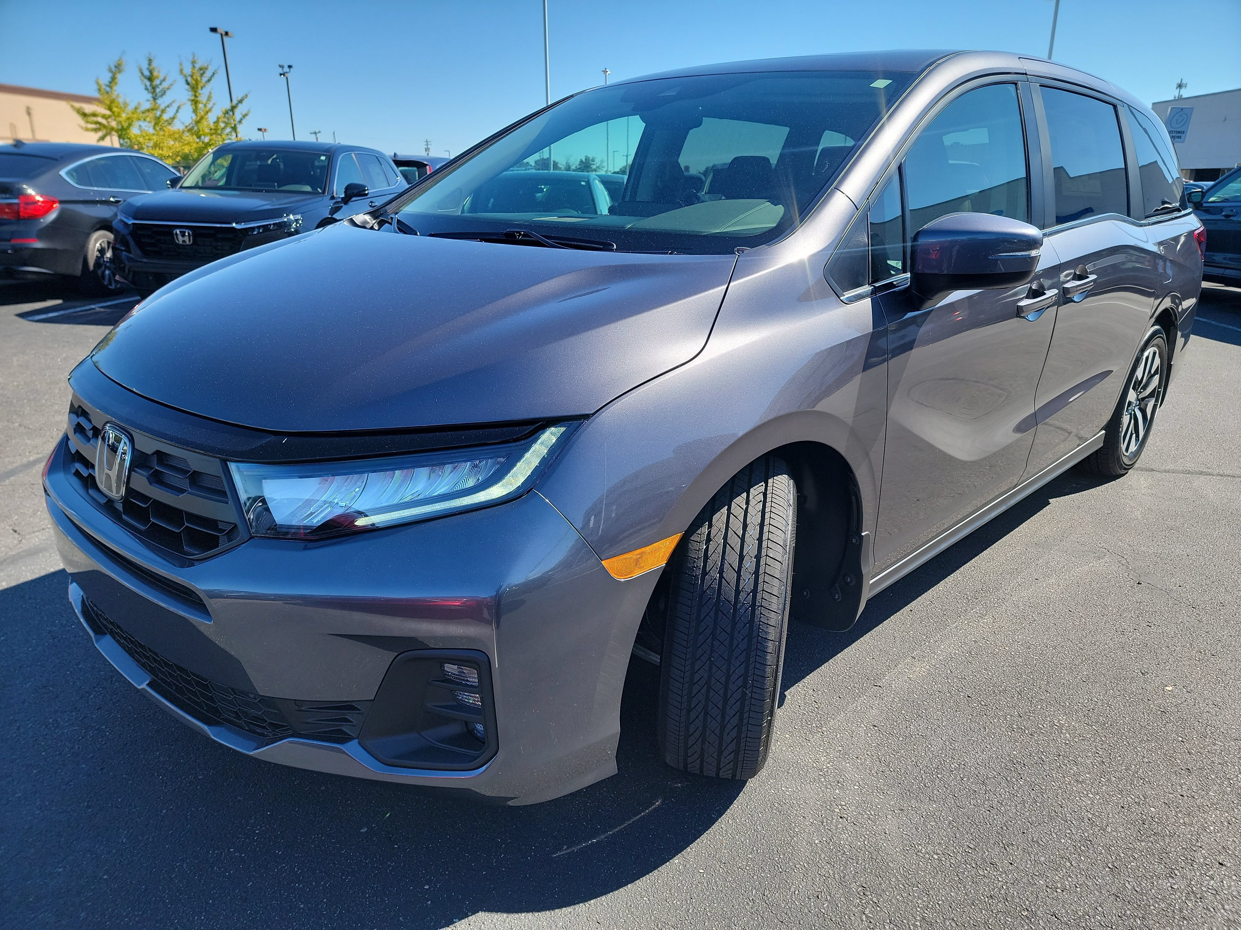 New 2027 Honda Odyssey Elite image 3