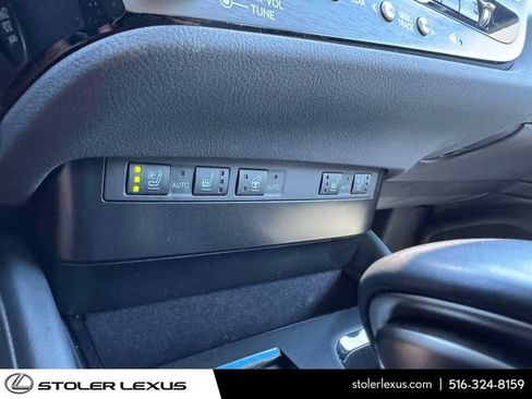Used 2023 Lexus ES 350 w/ Premium Package FWD image 35