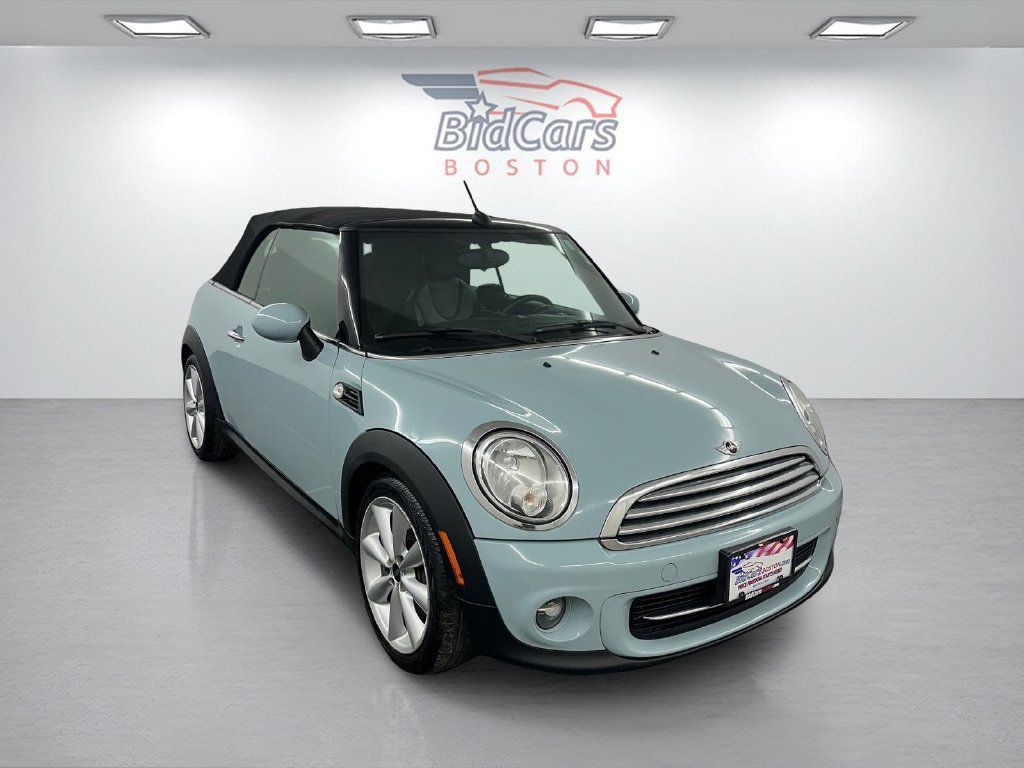 Used 2014 MINI Cooper Convertible FWD image 3
