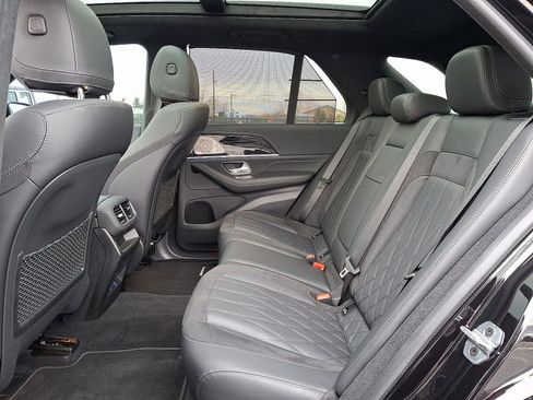 Used 2024 Mercedes-Benz GLE 63 AMG S image 10