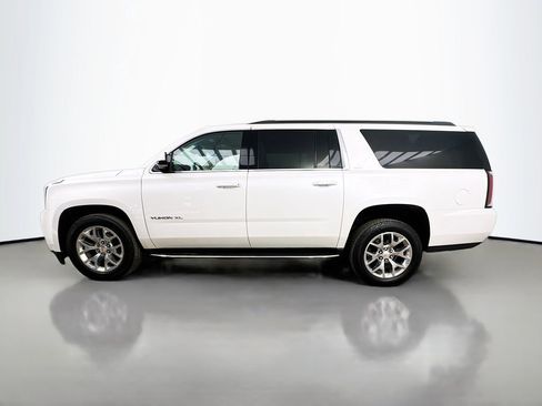 Used 2018 GMC Yukon XL SLT w/ Open Road Package AWD/4WD image 4