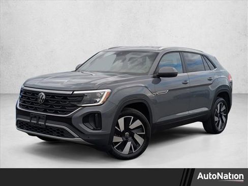 Used 2024 Volkswagen Atlas Cross Sport SE image 1