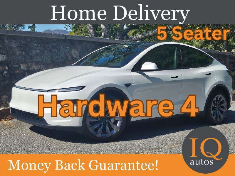 Used 2026 Tesla Model Y AWD image 1