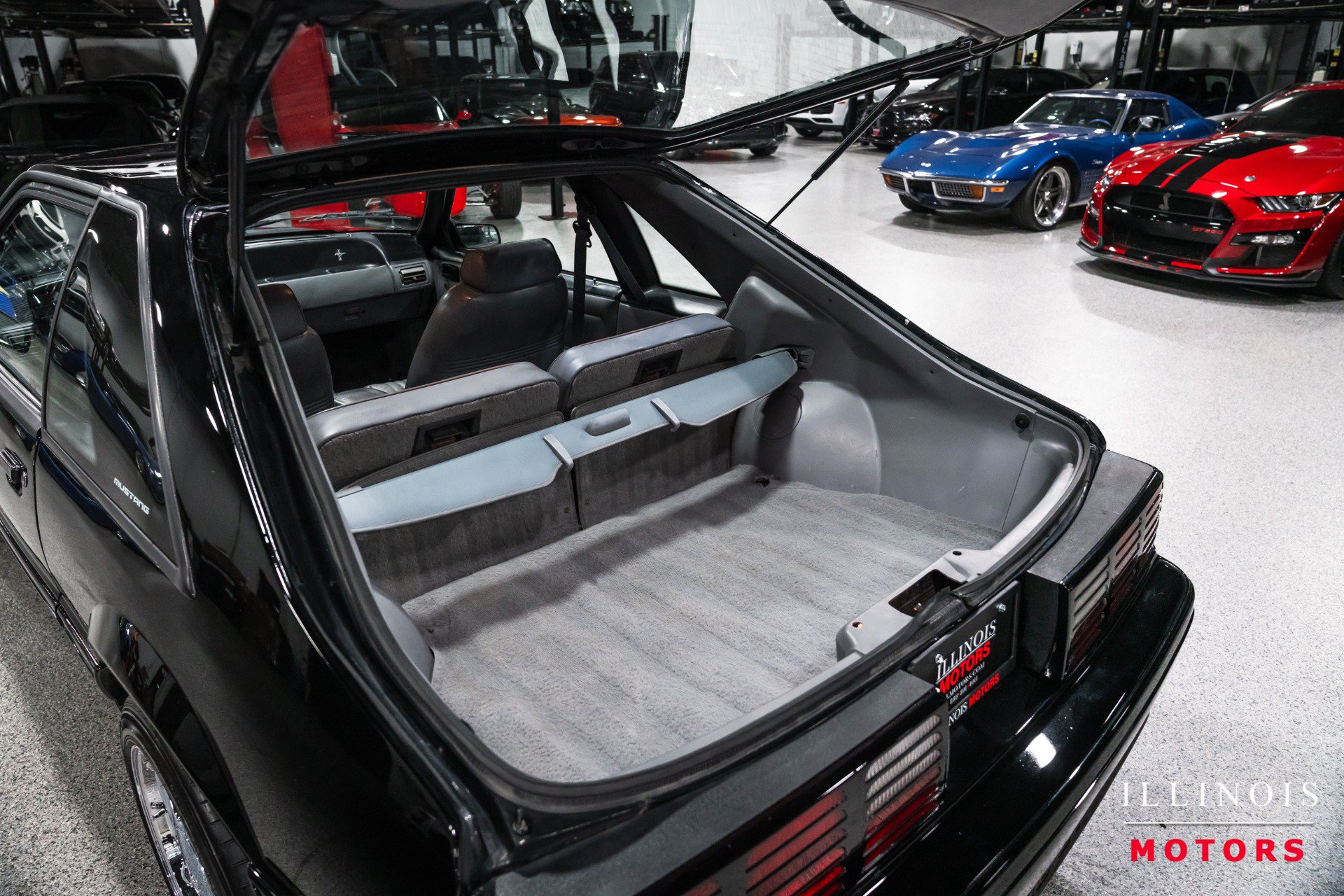 Used 1993 Ford Mustang GT RWD image 16