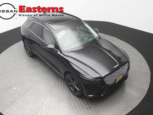 Used 2022 Genesis GV70 3.5T Sport w/ Sport Prestige Package AWD/4WD image 3