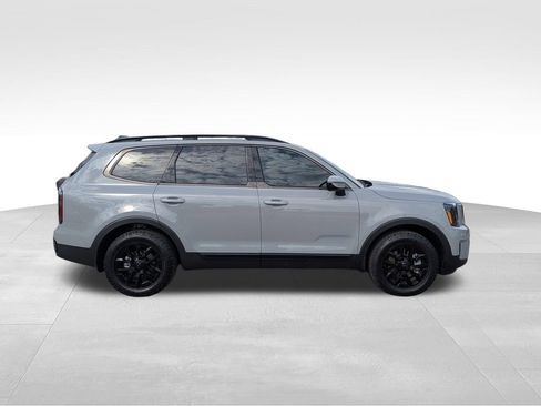 Certified 2025 Kia Telluride SX Prestige X-Pro image 2