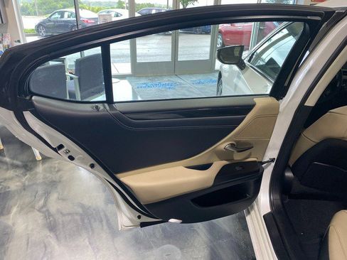 Used 2019 Lexus ES 350 FWD image 16