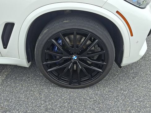 Used 2020 BMW X5 M50i w/ Executive Package AWD/4WD image 8