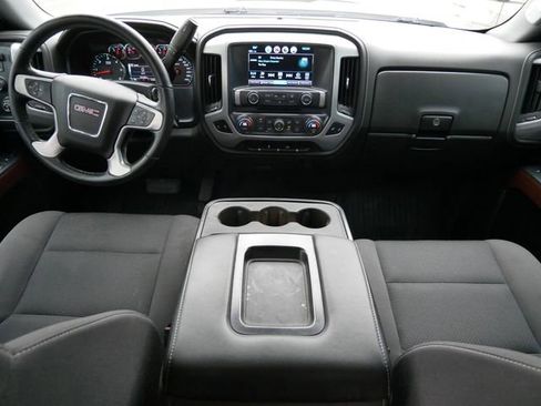 Used 2017 GMC Sierra 1500 SLE w/ SLE Value Package AWD/4WD image 6