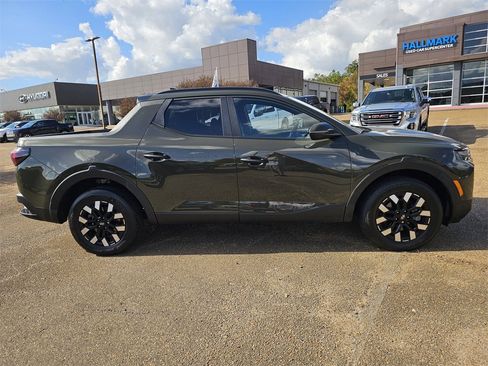 Certified 2025 Hyundai Santa Cruz SEL image 3