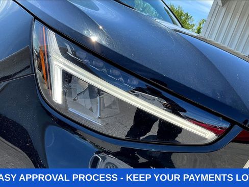 Used 2024 Volvo XC40 B5 Plus AWD/4WD image 41