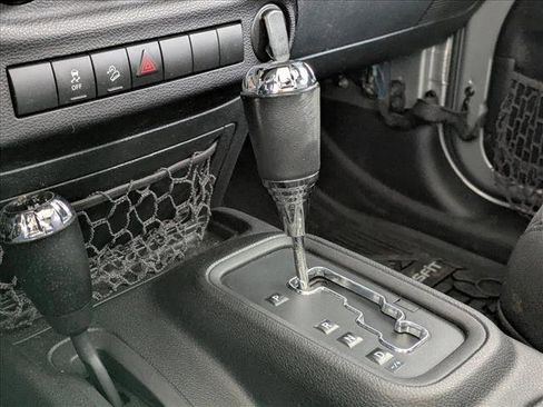 Used 2016 Jeep Wrangler Unlimited Sport AWD/4WD image 12