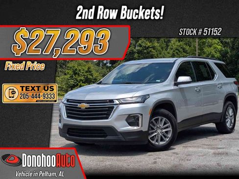 Used 2022 Chevrolet Traverse LT FWD image 1