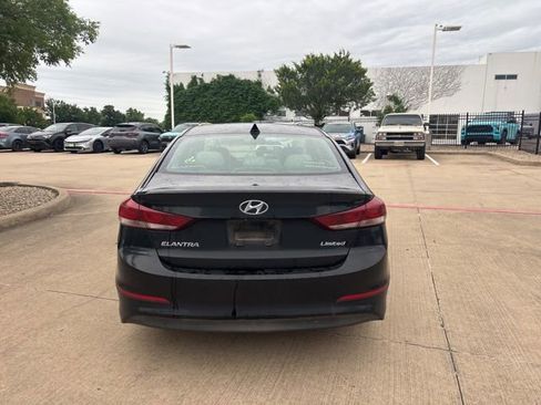 Used 2017 Hyundai Elantra Limited w/ Limited Tech Package 04 FWD image 6